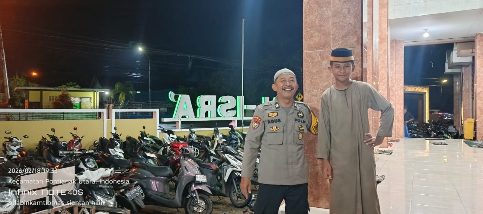 Hari Pertama Tarawih, Personel Polsek Pontianak Utara Amankan Sejumlah Masjid