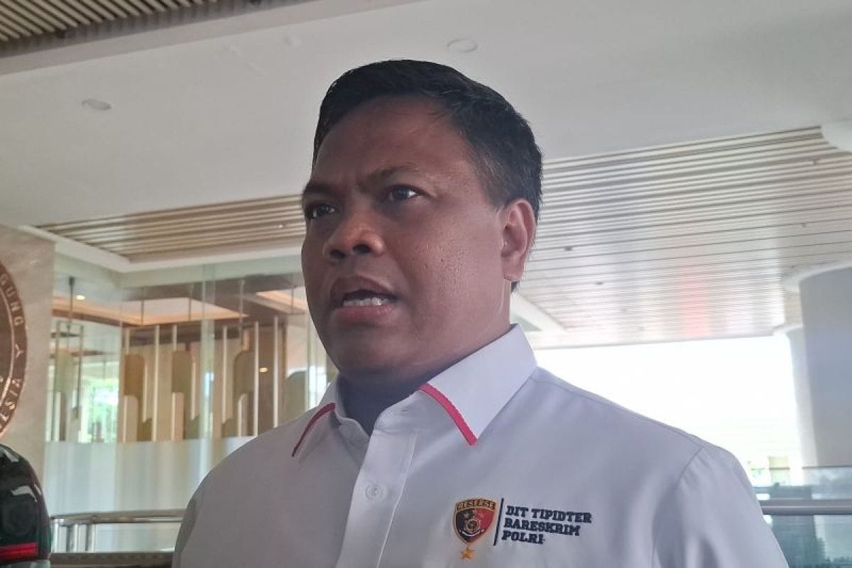 Bareskrim Polri Sita Kapal Pengangkut Timah Ilegal di Bangka Selatan