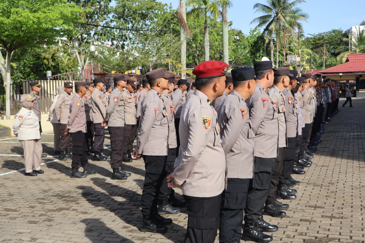 Polresta Pontianak Gelar Apel Pagi, Wakapolresta Sampaikan Arahan Wakapolda Kalbar