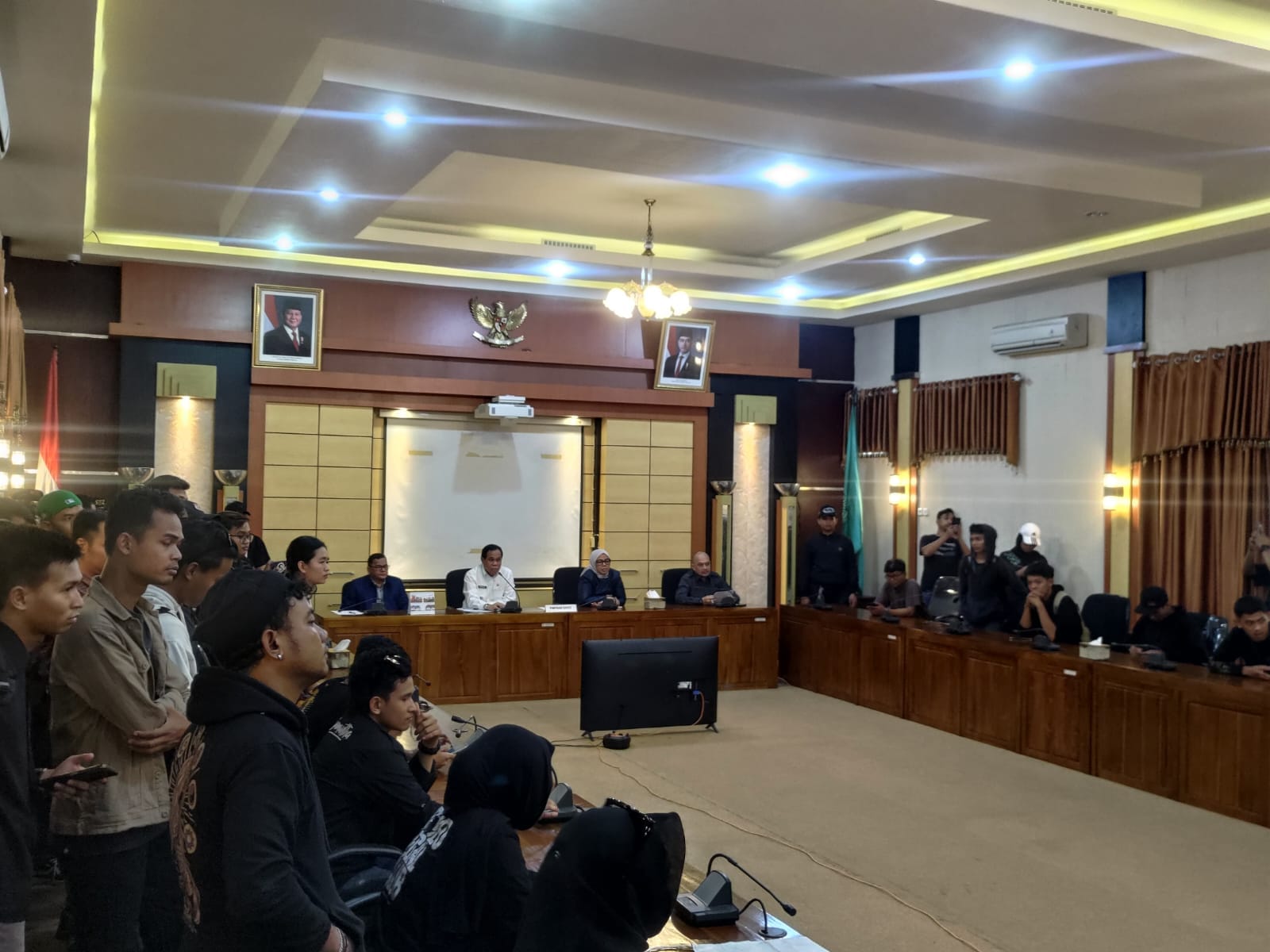 Kapolresta Pimpin Langsung Pengamanan, Unjuk Rasa di Pontianak Berlangsung Damai