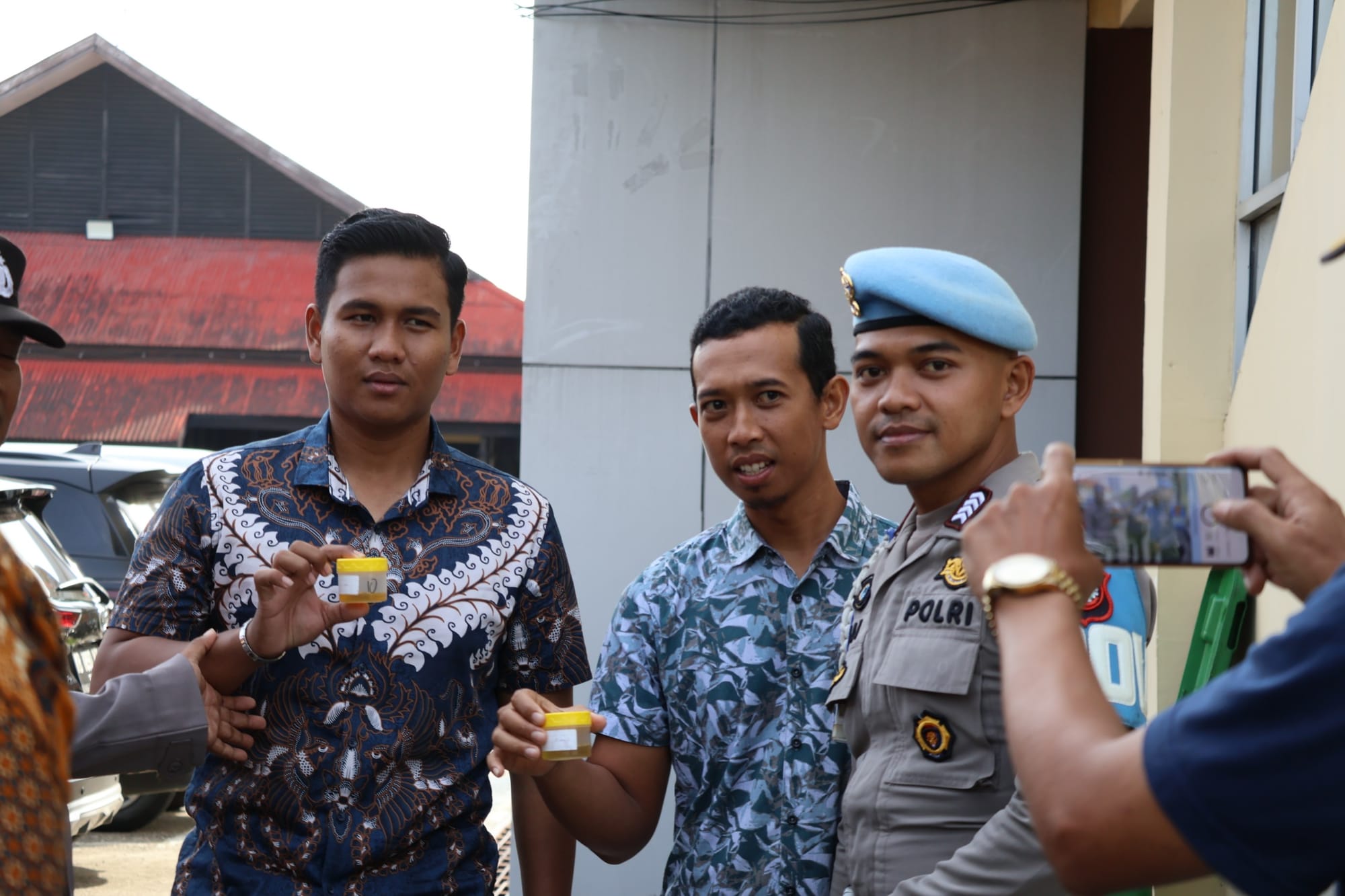 Mendadak! Polresta Pontianak Gelar Tes Urine Massal, Pastikan Anggota Bersih dari Narkoba