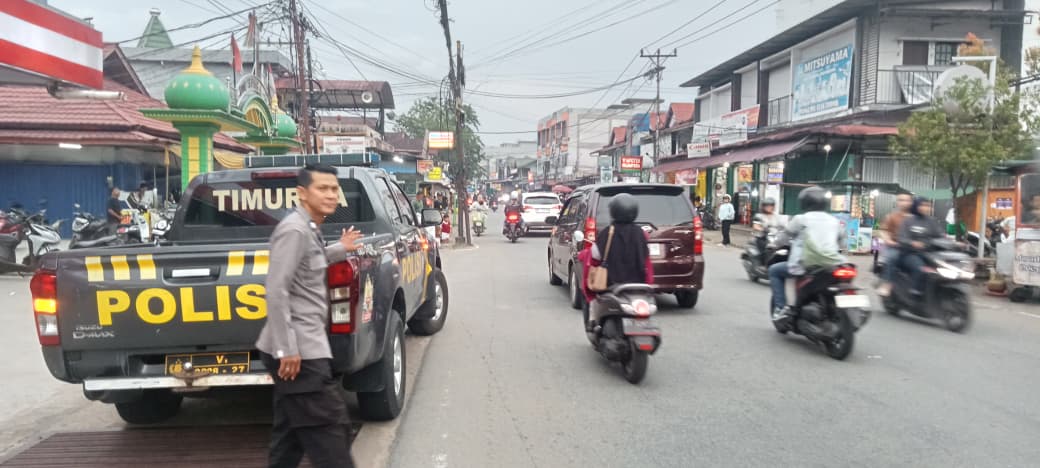 Cegah Macet dan Kecelakaan, Polisi Tingkatkan Pengamanan Lalu Lintas Jelang Magrib