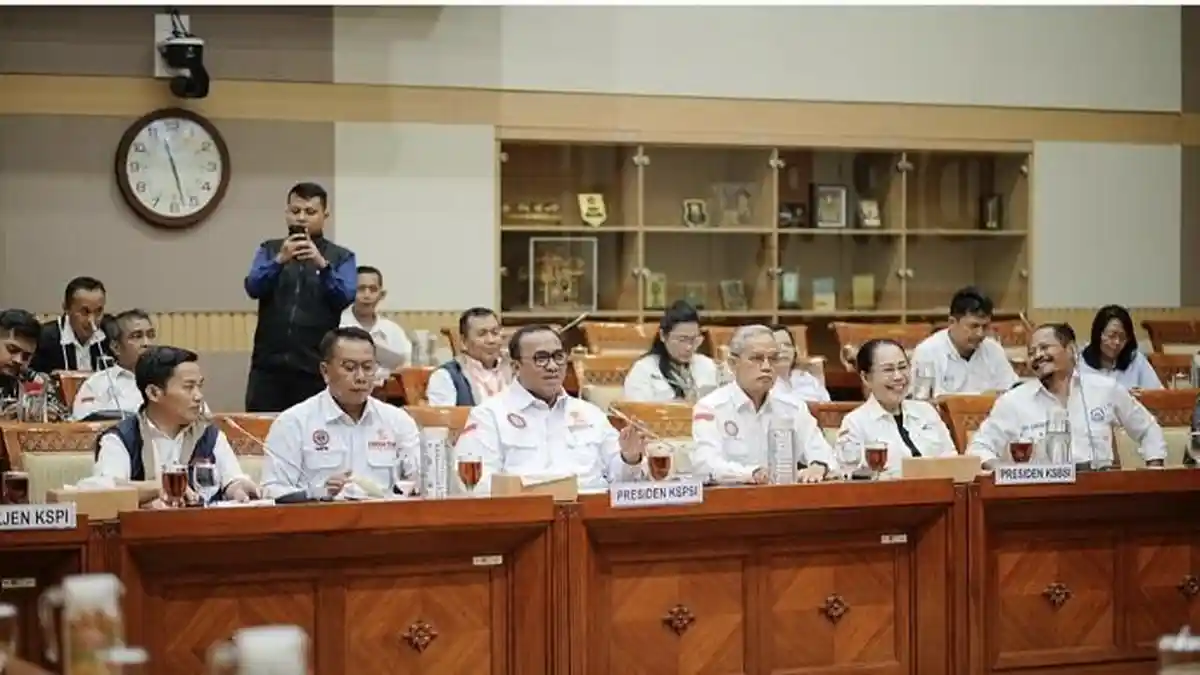 Dalam RDPU Komisi III DPR, KSPSI-KSBSI-KSPI Tegas Tolak Polri di Bawah Kementerian