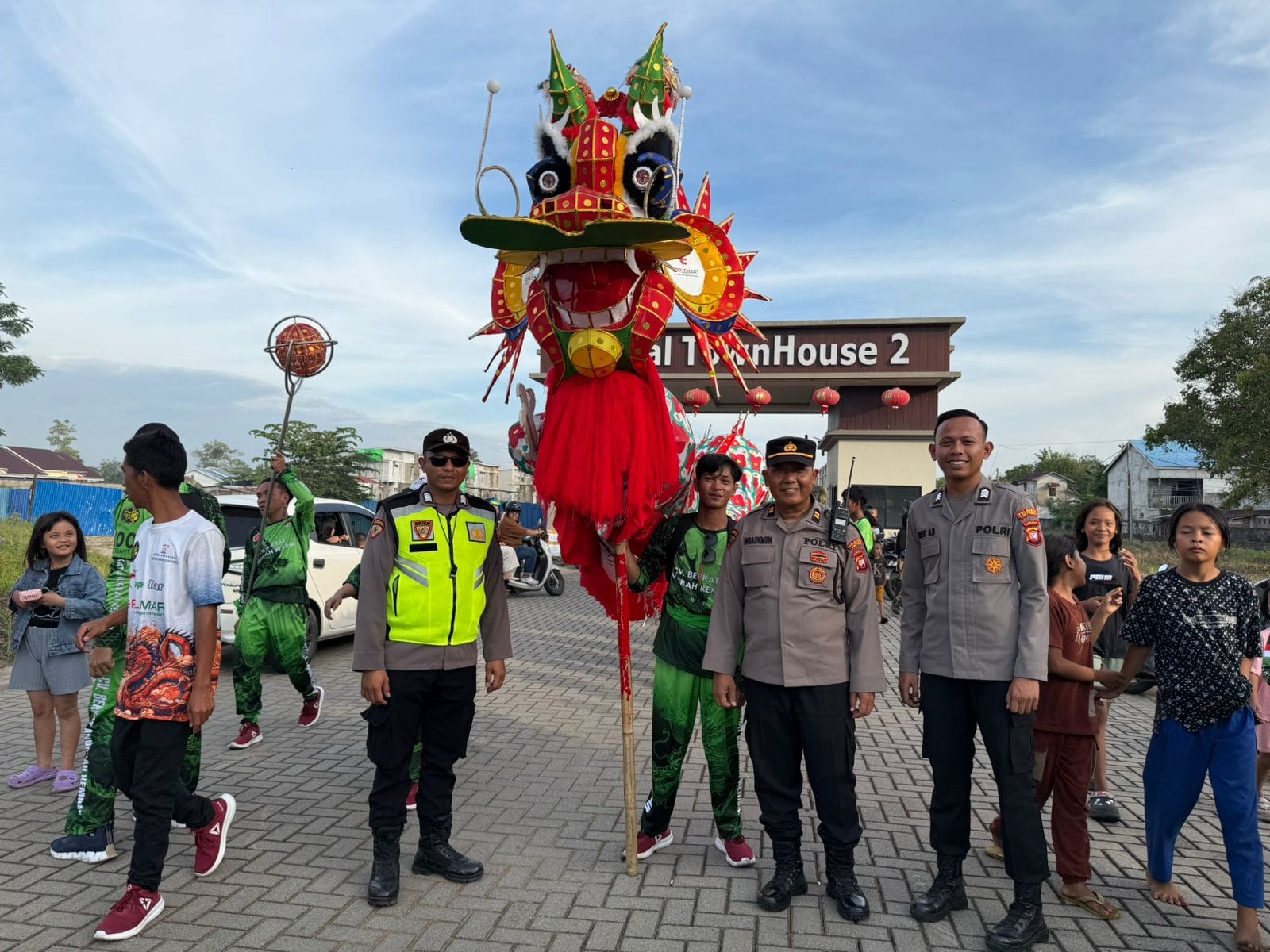Polresta Pontianak Turunkan Personel Amankan 48 Naga dalam Perayaan Cap Go Meh 2026