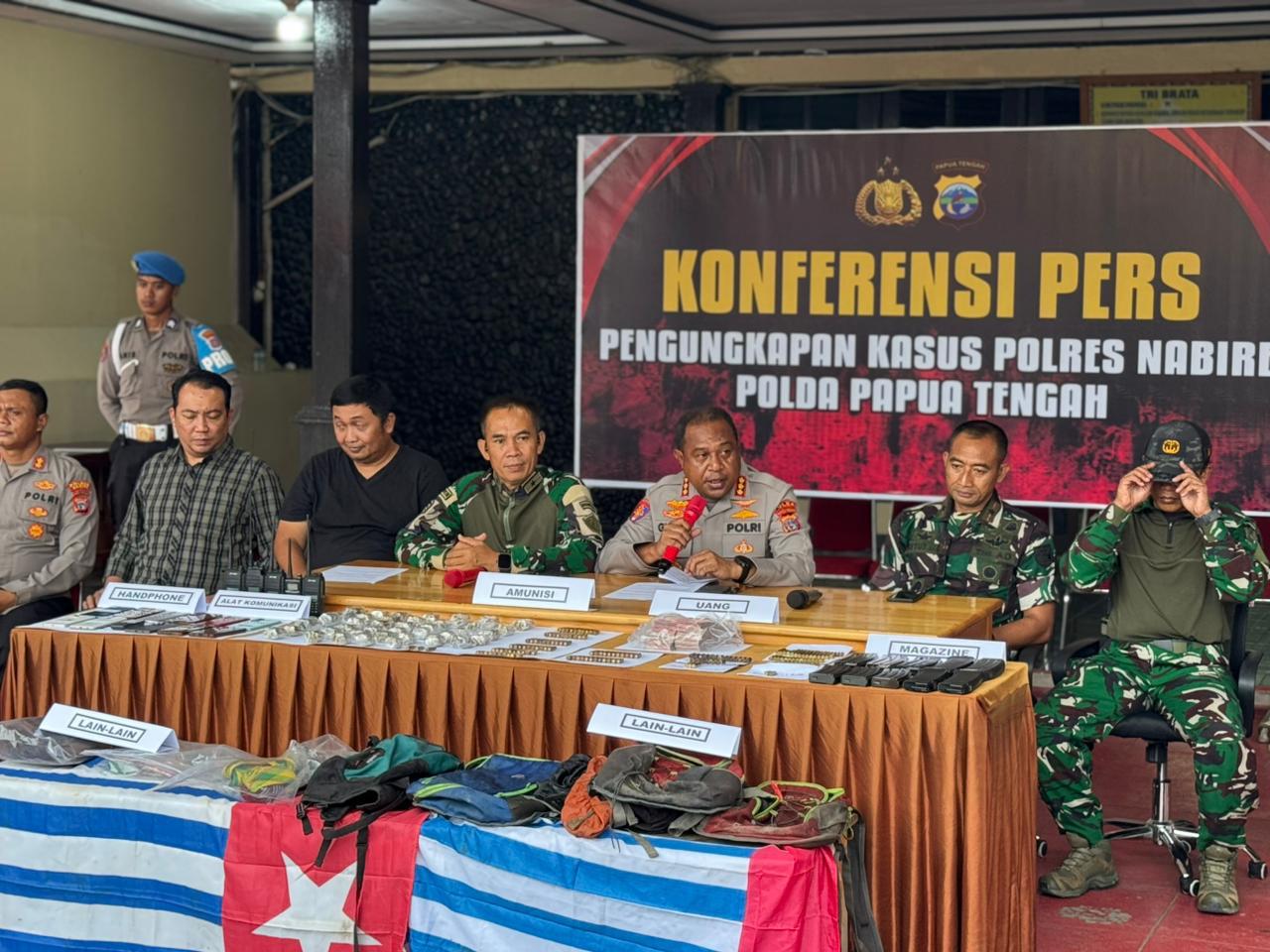 Kamp KKB di Nabarua Digerebek, Petugas Amankan Ratusan Amunisi dan Dana Operasional