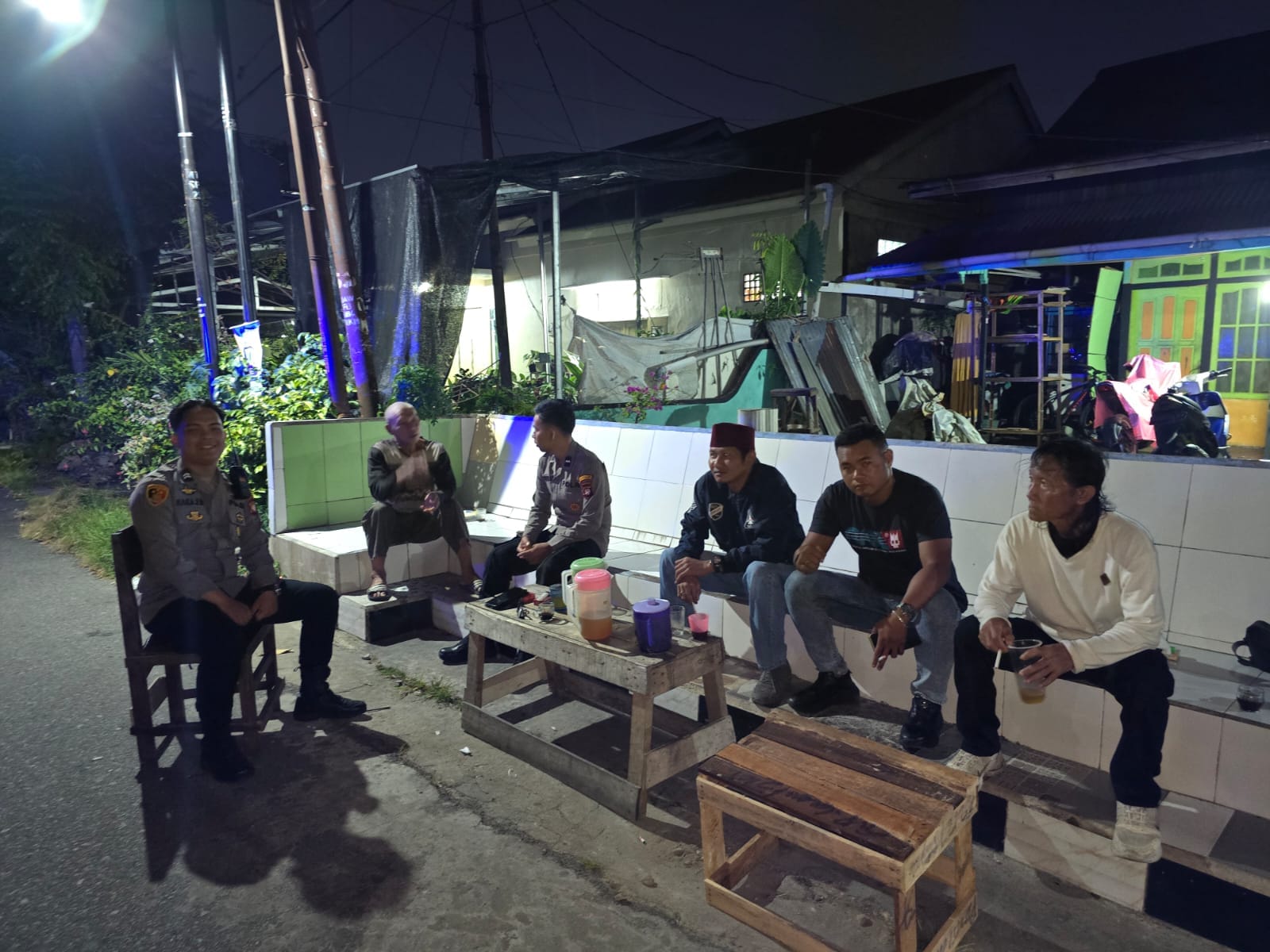 Antisipasi Gangguan Kamtibmas, Personil Enggang Lakukan Himbauan Humanis
