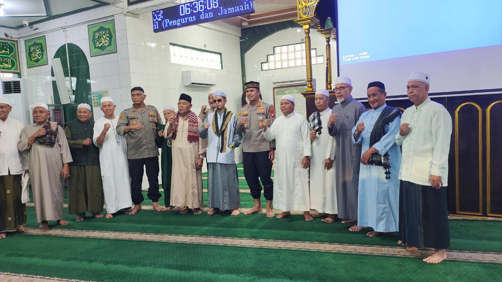 Kapolresta Pontianak Gelar Safari Ramadan dan Subuh Keliling di Masjid Syakirin