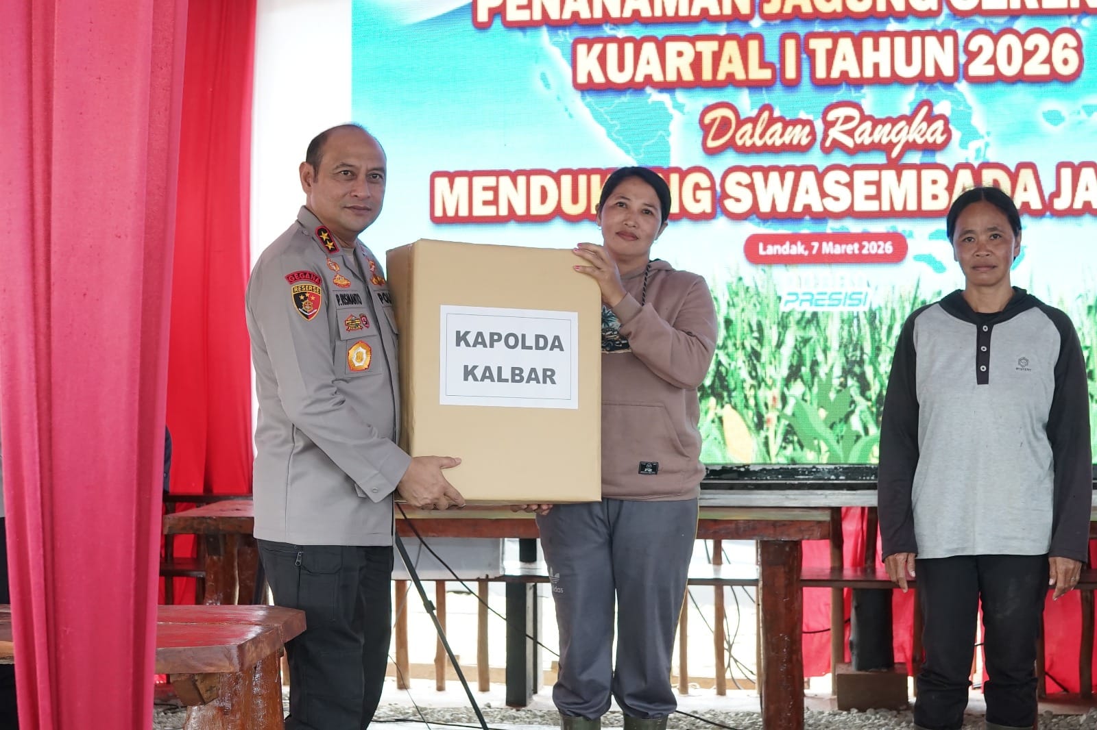 Kapolda Kalbar Pimpin Penanaman Jagung Serentak di Landak Dukung Ketahanan Pangan