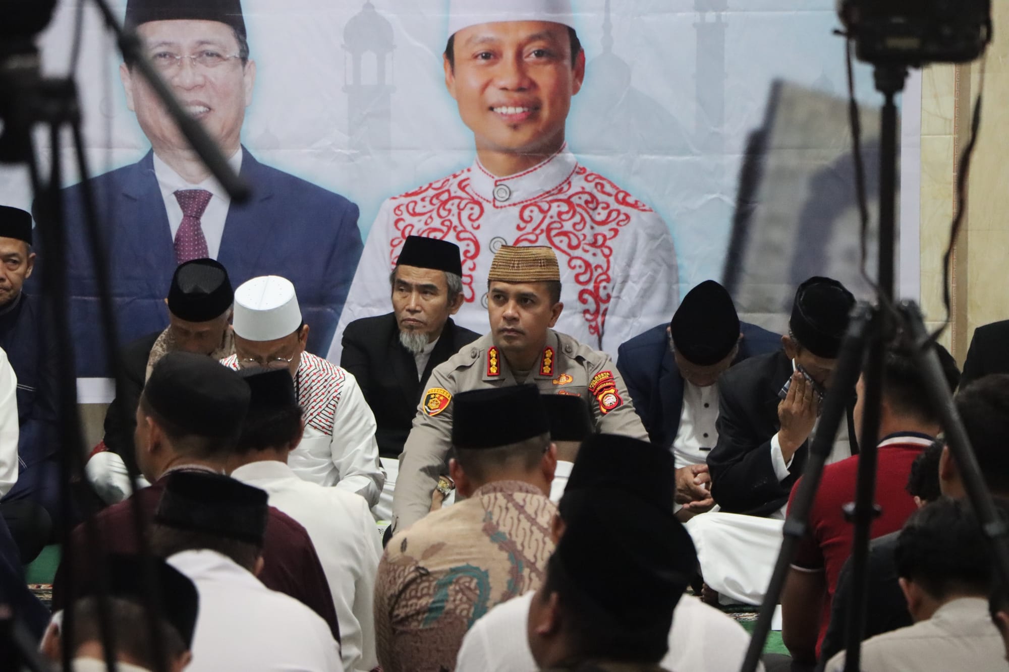 Kapolresta Pontianak Hadiri Safari Kamtibmas dan Peringatan Nuzulul Qur’an di Masjid Al-Muhtadin Untan
