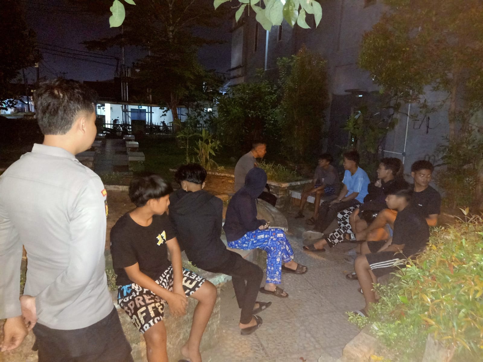 Ciptakan Rasa Aman, Polsek Pontianak Barat Gelar Patroli Dialogis