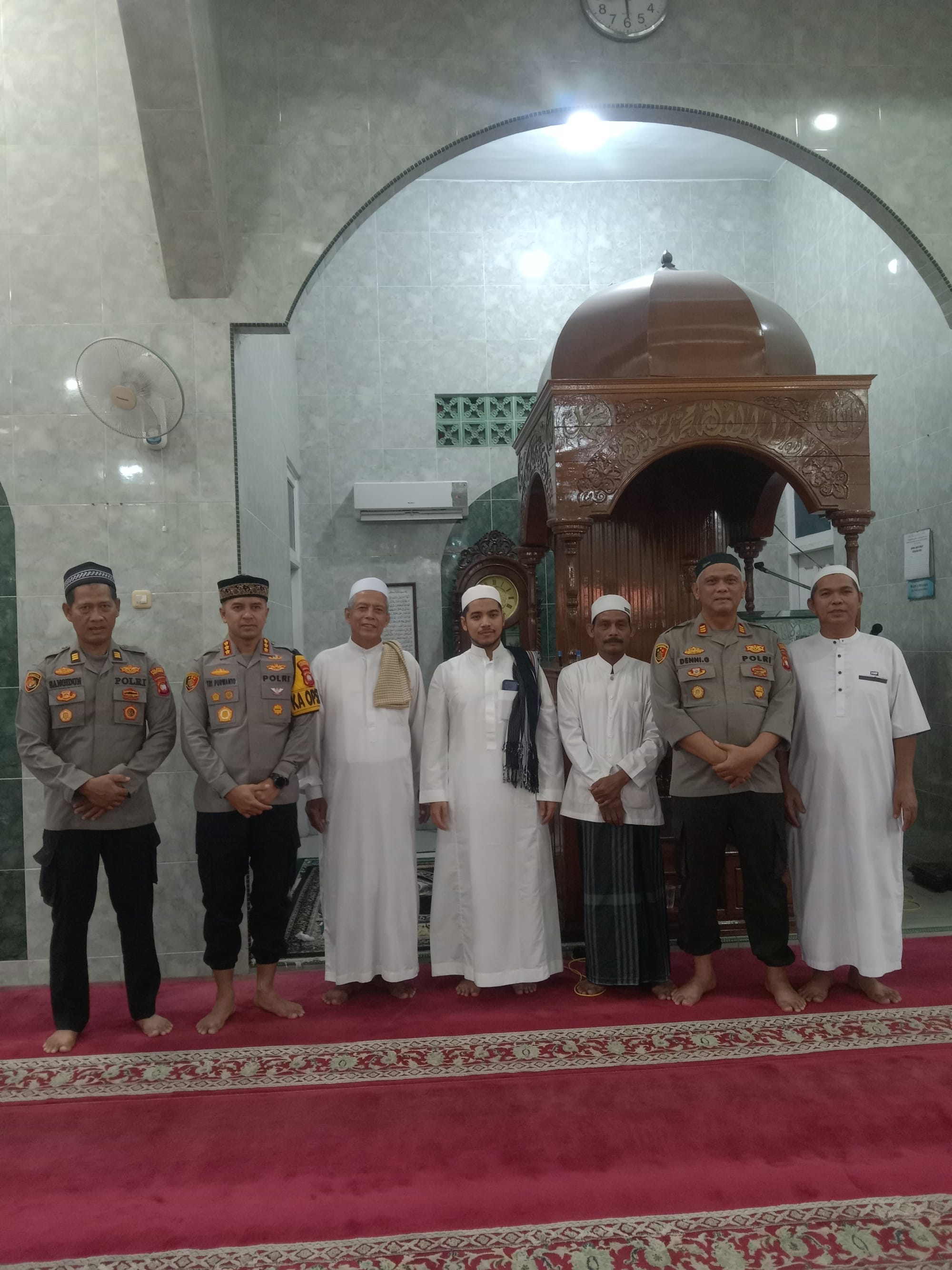 Kapolresta Pontianak Gelar Subuh Keliling Ramadan di Masjid Al Muwafaqah