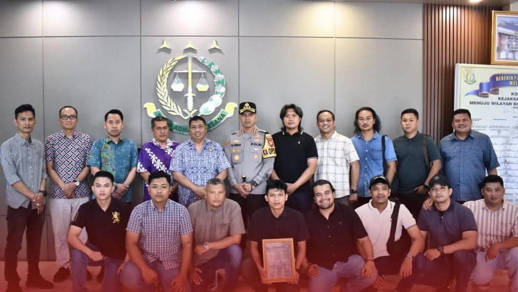 Apresiasi Penangkapan Tahanan Kabur, Kejari Pontianak Beri Penghargaan kepada Kapolresta