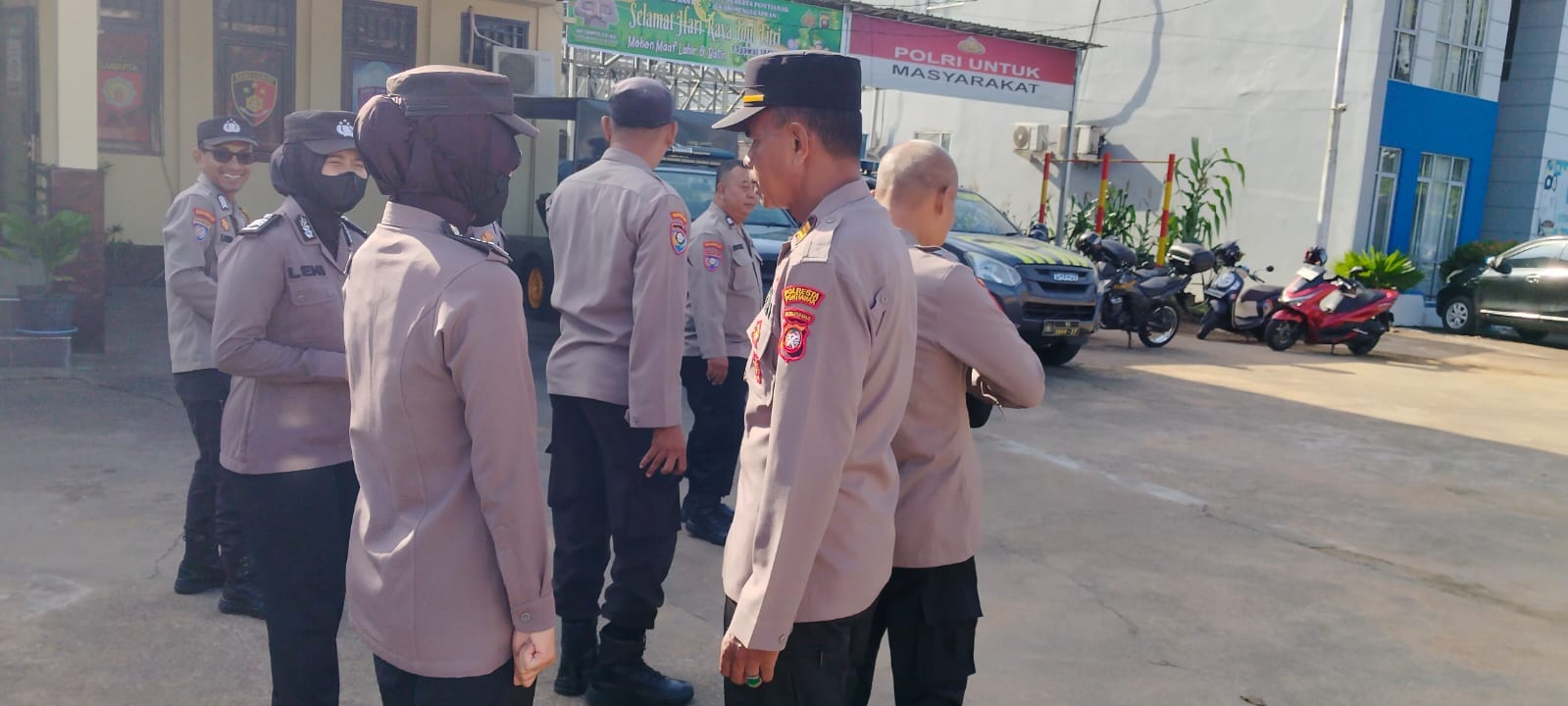 Tingkatkan Profesionalitas, Waka Polsek Pontianak Timur Pimpin Penegakan Disiplin