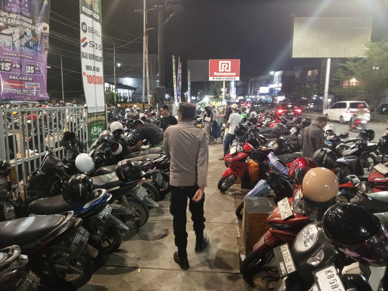 Patroli Enggang Turun ke Pusat Perbelanjaan, Antisipasi Gangguan Kamtibmas Jelang Lebaran