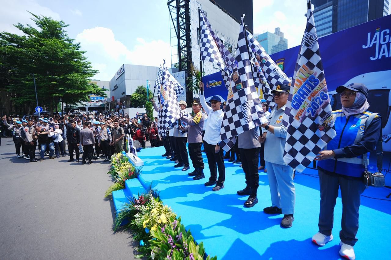 Kapolri Berangkatkan 80 Bus Mudik Gratis, Cek Kesiapan Sopir Demi Keselamatan Pemudik