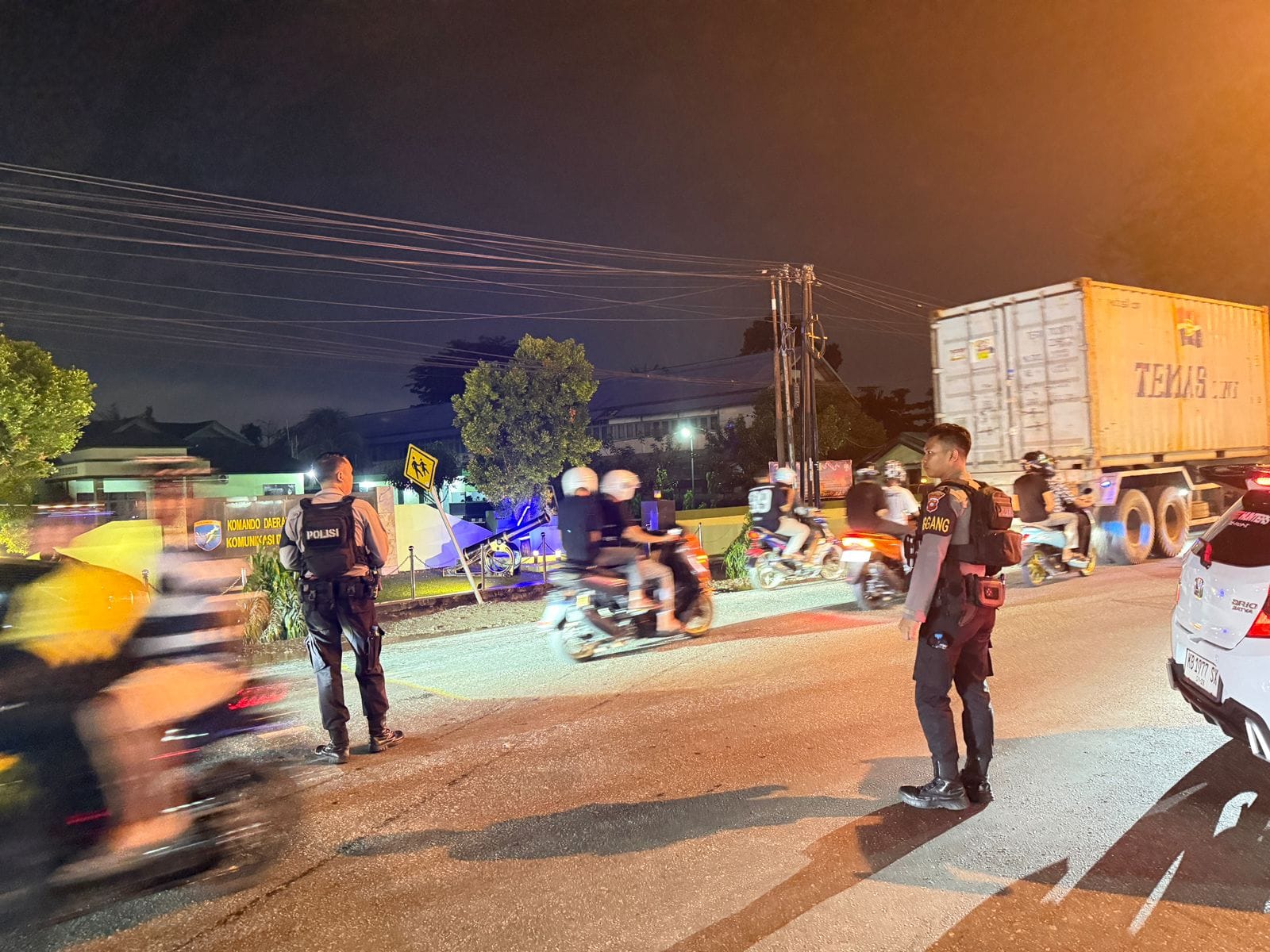 Polresta Pontianak Siaga di SPBU, Antisipasi Panic Buying dan Kemacetan
