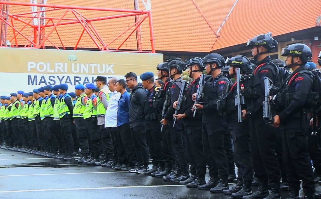 495 Personel Polda Bali Jaga Kedamaian Malam Takbiran di Pulau Toleransi