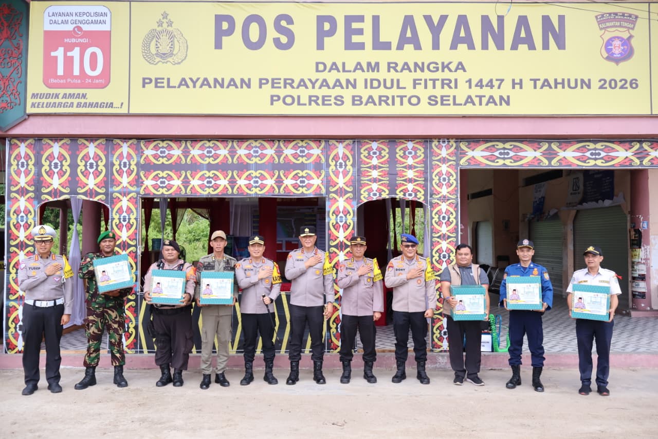 Pastikan Arus Balik Aman, Kapolda Kalteng Tinjau Pos Pelayanan Bundaran Sanggu Polres Barsel dan Monitoring Jalur Udara