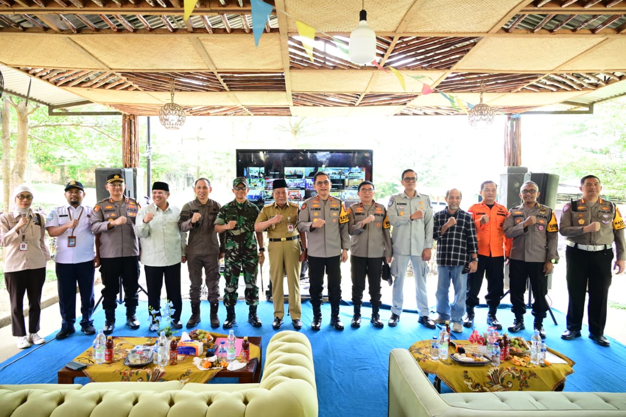 Polda Jambi Ikuti Vicon Bersama Kapolri, Perkuat Pengamanan dan Pelayanan di Objek Wisata Saat Idul Fitri 1447 H