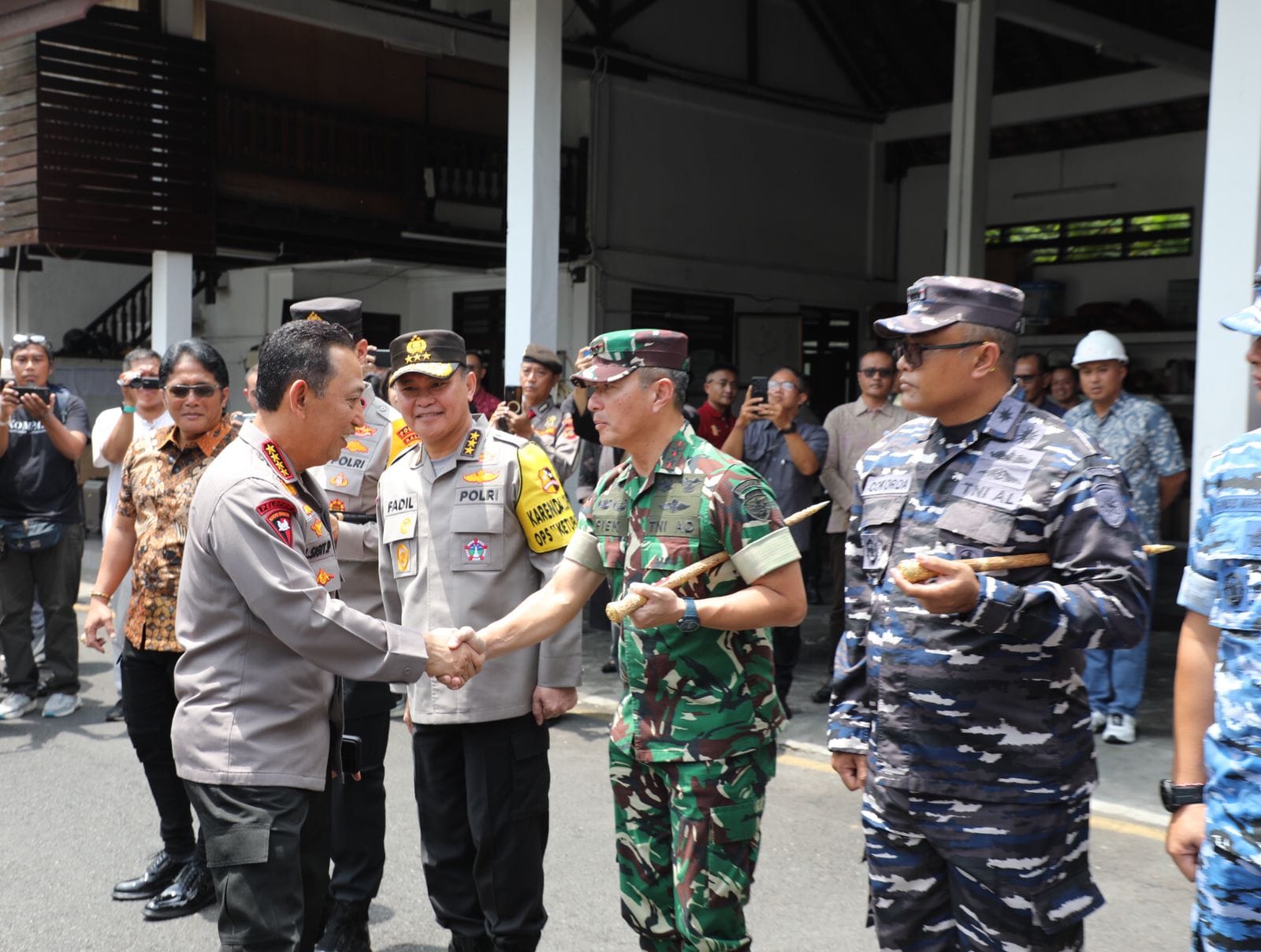 Dari Bali, Kapolri Pantau Sitkamtibmas dan Pelayanan Wisata Lebaran Secara Nasional