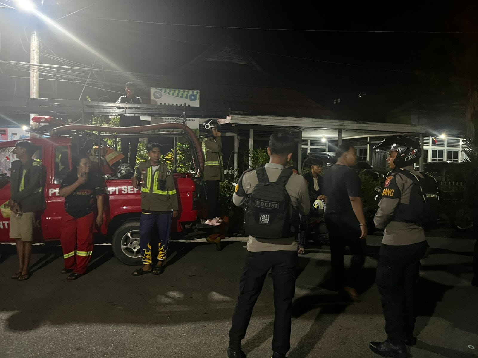 Respon Cepat Aduan Warga, Patroli Enggang Polresta Pontianak Amankan TKP Keributan di Jalan Tanjungpura