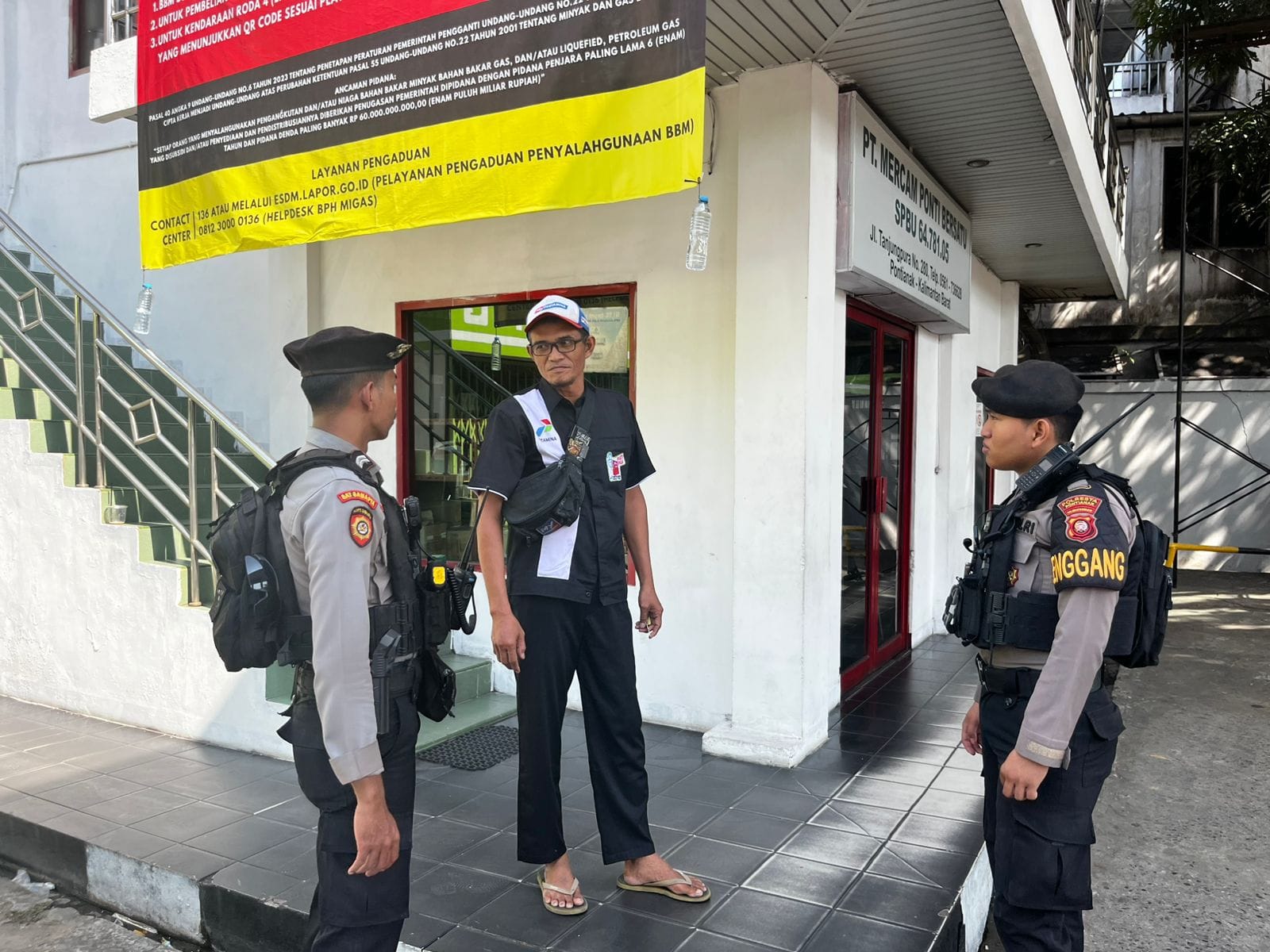 Patroli Enggang Polresta Pontianak Amankan SPBU, Monitoring Intensif Pastikan Antrean BBM Kembali Normal