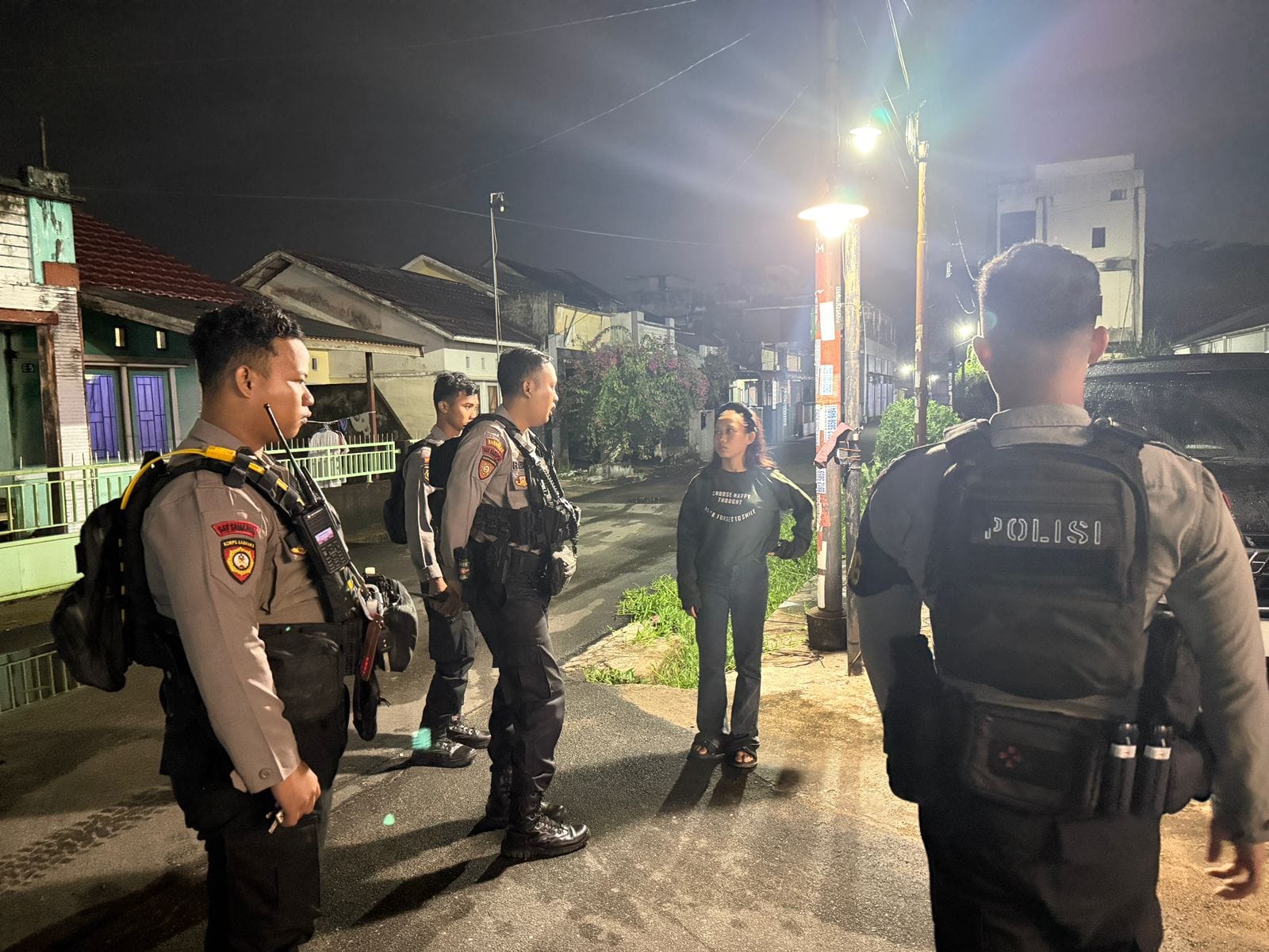 Jaga Kamtibmas Tetap Kondusif, Polresta Pontianak Gelar Patroli Skala Besar Bersama Tim Enggang