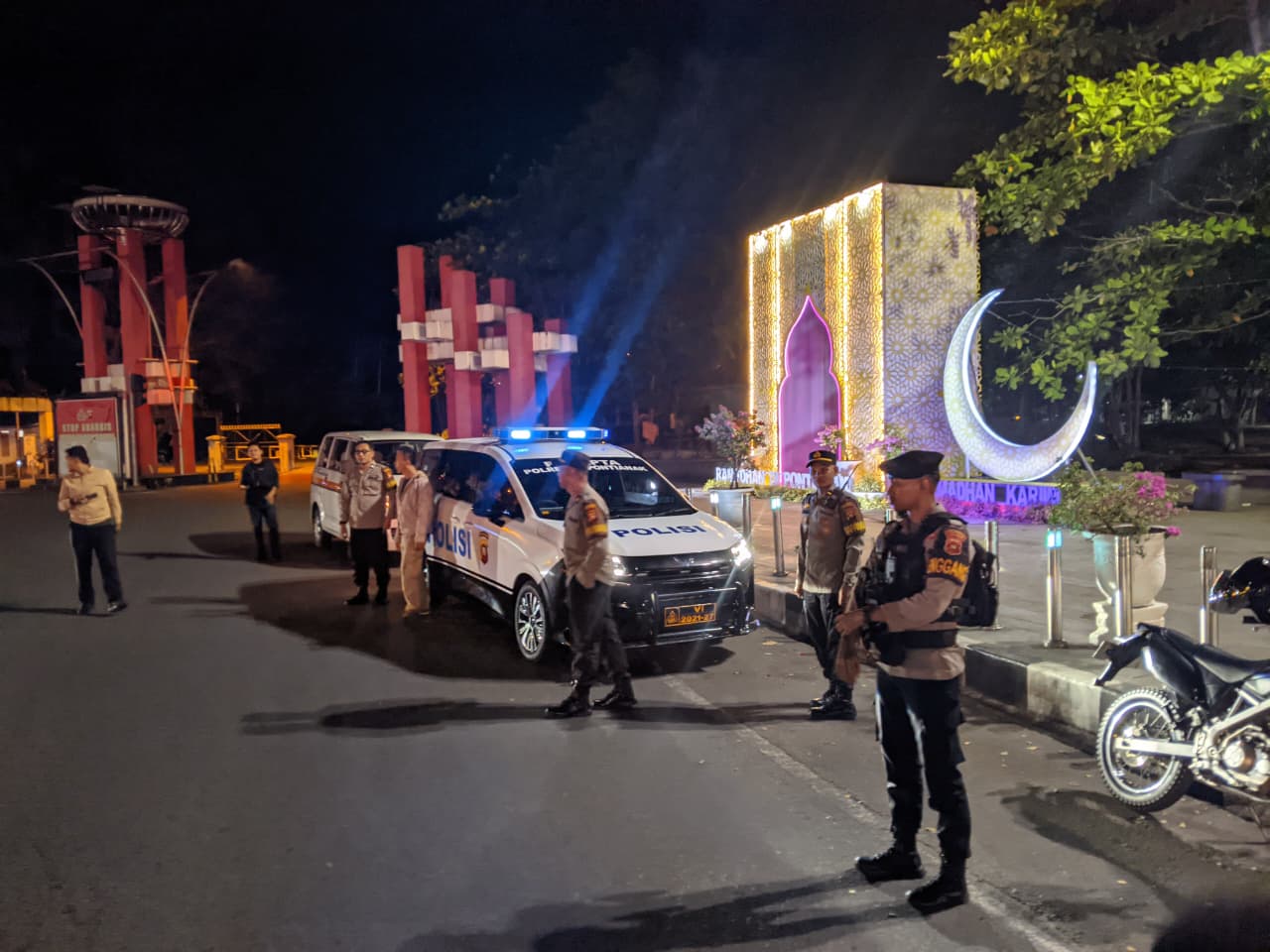 Polresta Pontianak Gelar Patroli Skala Besar Bersama Patroli Enggang, Ciptakan Situasi Kamtibmas Kondusif