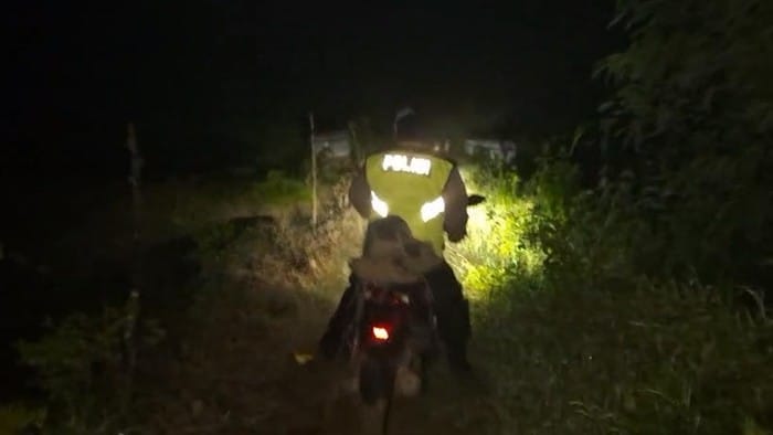 Nekat Lewat Jalur Alternatif, Pemudik di Pemalang Masuk Hutan Saat Hujan, Diselamatkan Polisi