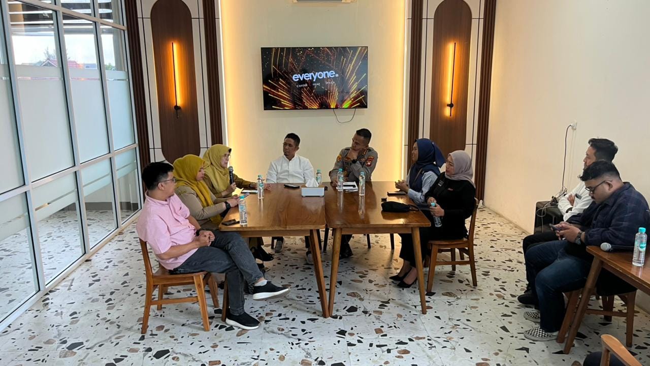 Kapolresta Pontianak Jadi Narasumber Dialog Interaktif Bahas Moralitas Generasi di Era Digital