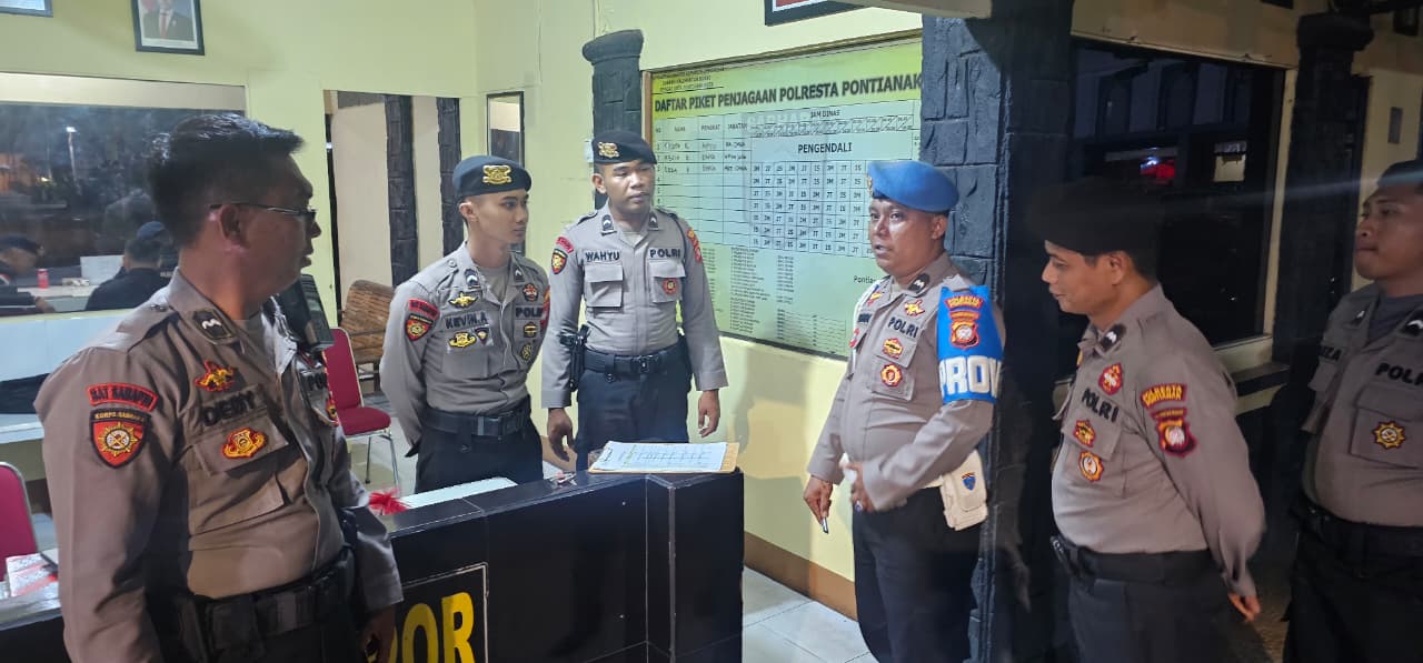 Pastikan Siap Tugas, Kasat Samapta Polresta Pontianak Intensif Lakukan Pengecekan Personel