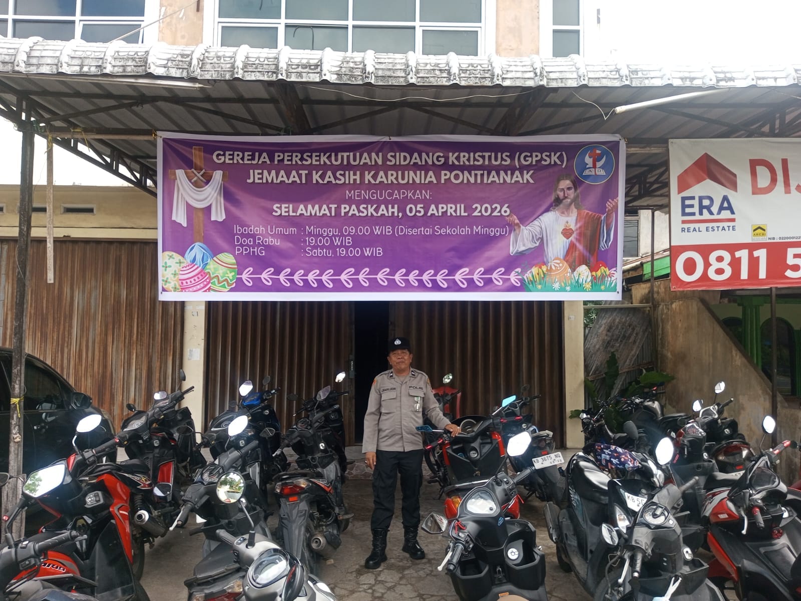 Ibadah Jum’at Agung dan Paskah, Polsek Pontianak Barat Laksanakan Pengamanan