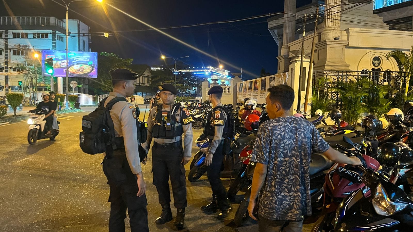 Polresta Pontianak Siagakan Personel untuk Pengamanan Paskah di Gereja Katedral