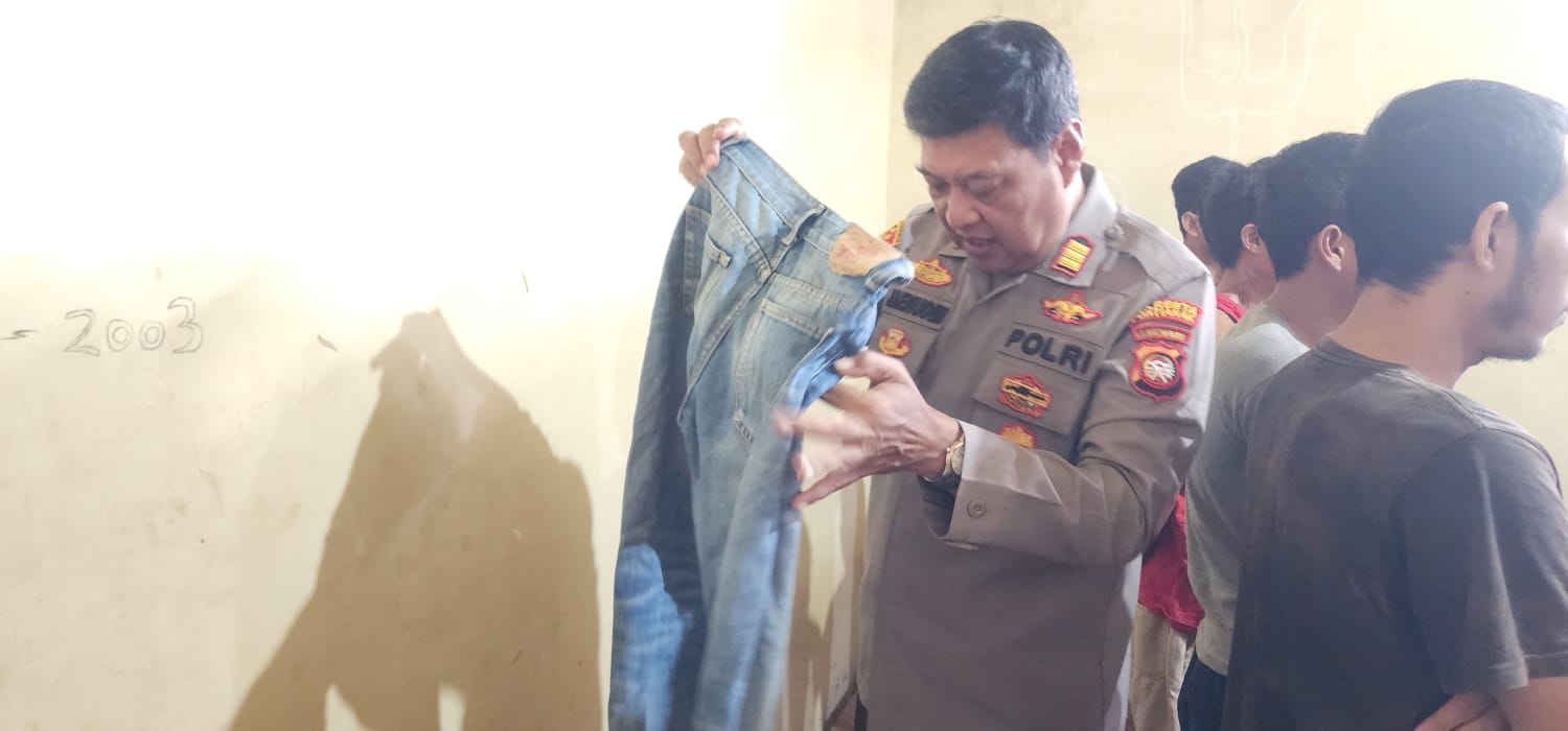 Antisipasi Barang Terlarang, Wakapolsek Pontianak Barat Pimpin Razia Ruang Tahanan