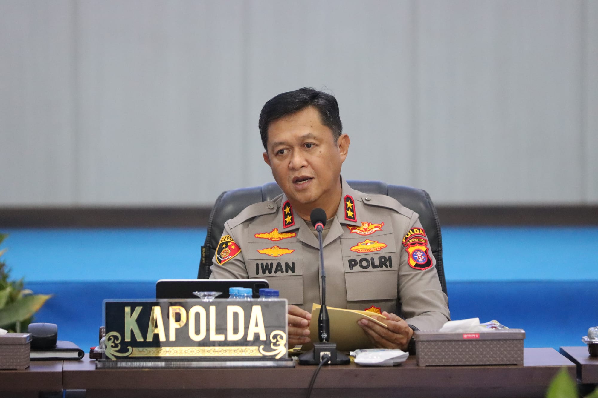 Kapolda Kalteng Tekankan Kinerja Profesional, Proposional dan Bertanggung Jawab Saat Anev Kamtibmas Triwulan I 2026