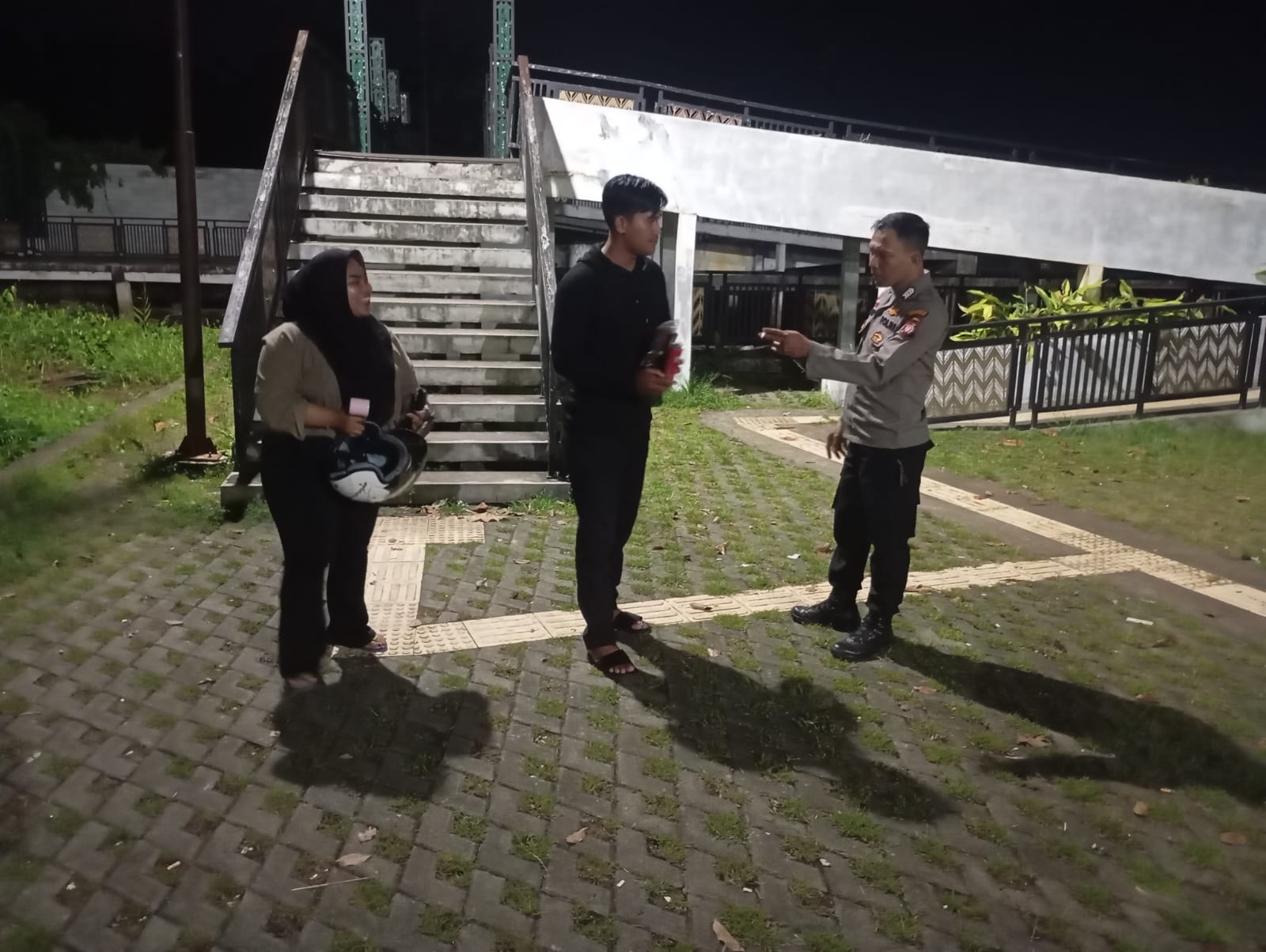 Polsek Pontianak Utara Intensifkan Patroli Enggang, Remaja Diedukasi Tak Beraktivitas Hingga Tengah Malam