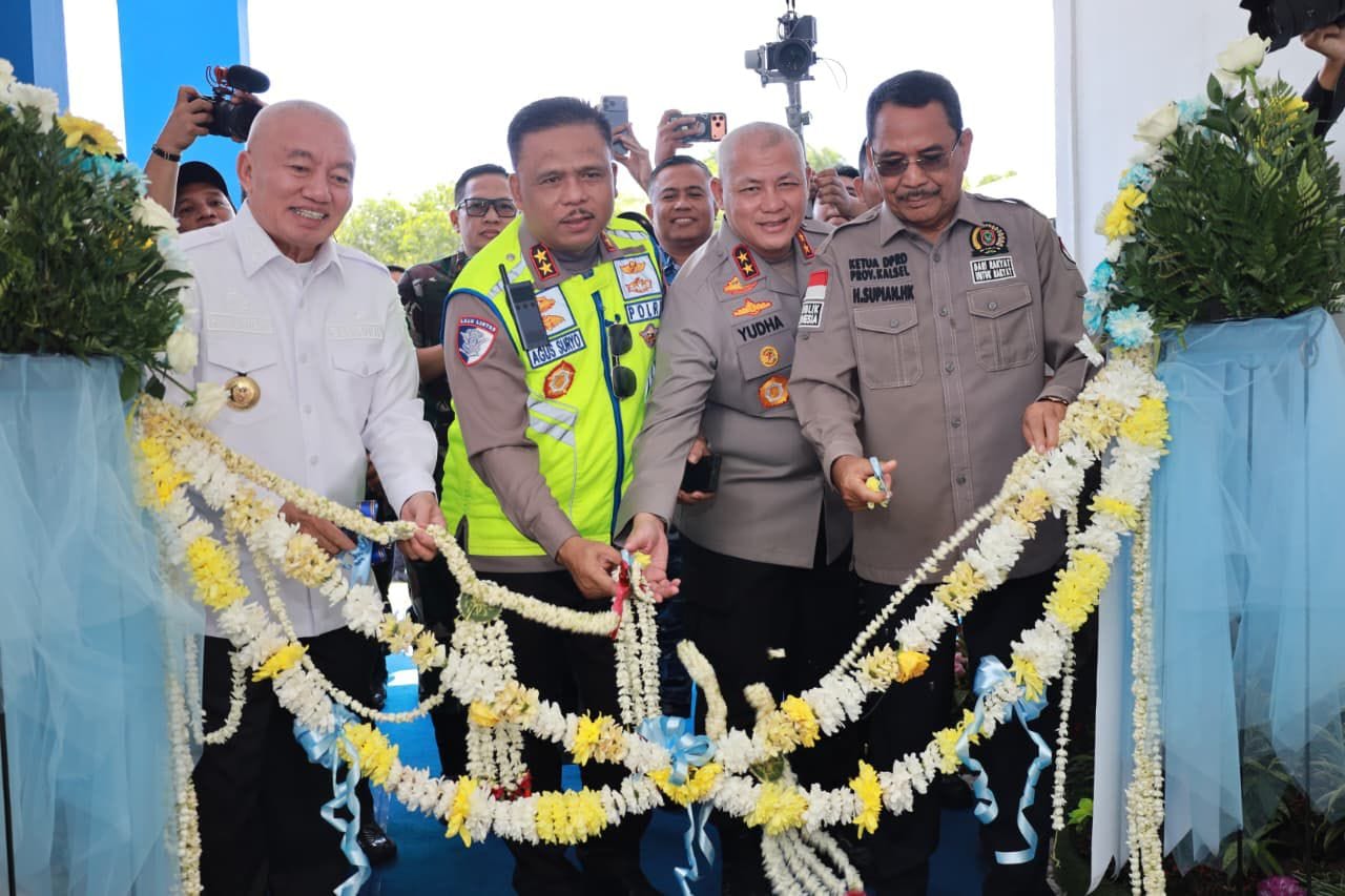 Kakorlantas Polri Luncurkan Safety Driving Center Polda Kalsel, Dorong Budaya Tertib Berlalu Lintas
