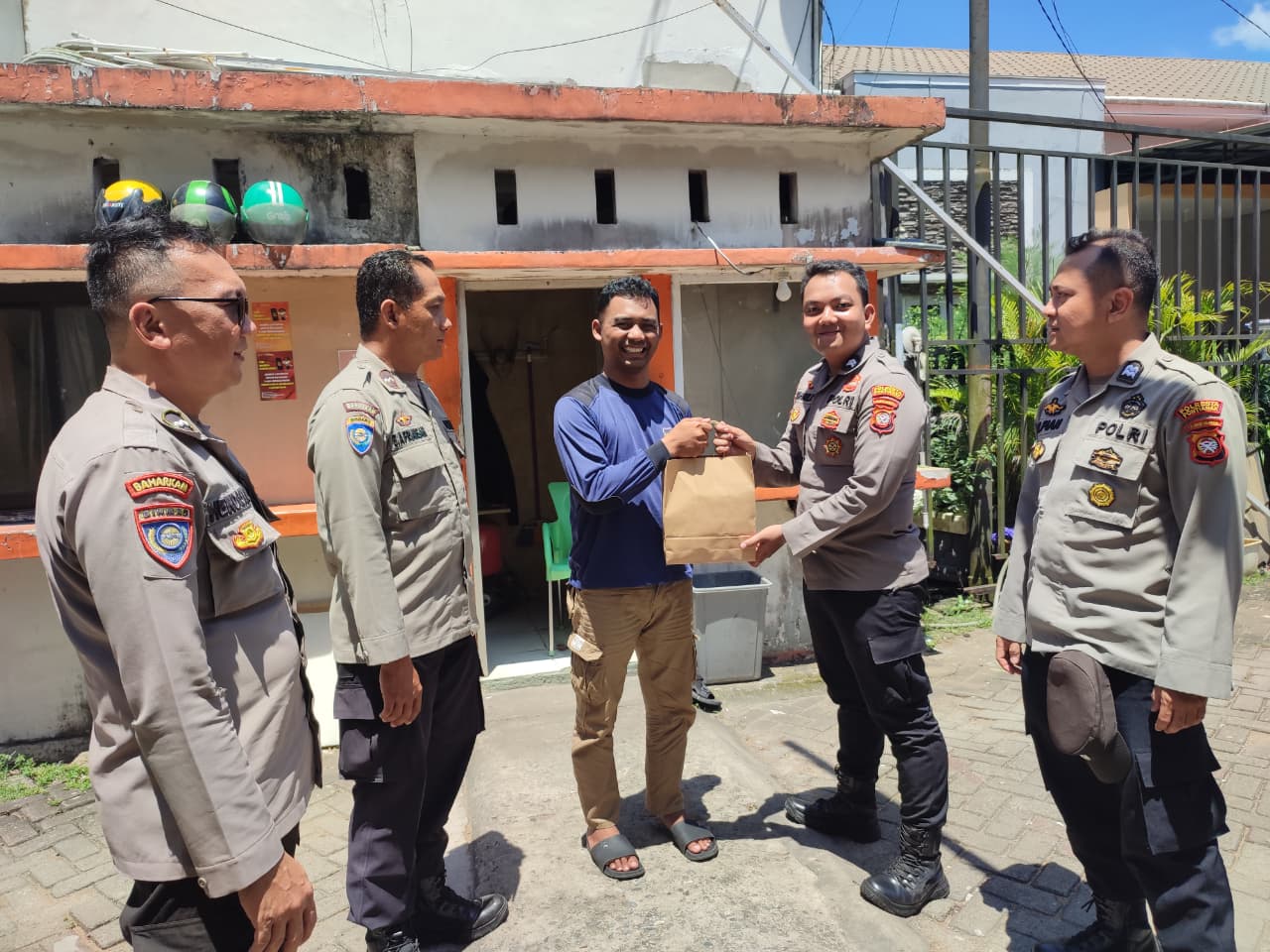 Satbinmas Polresta Pontianak Intensifkan Himbauan Kamtibmas ke Pokdarkamtibmas dan Petugas Keamanan