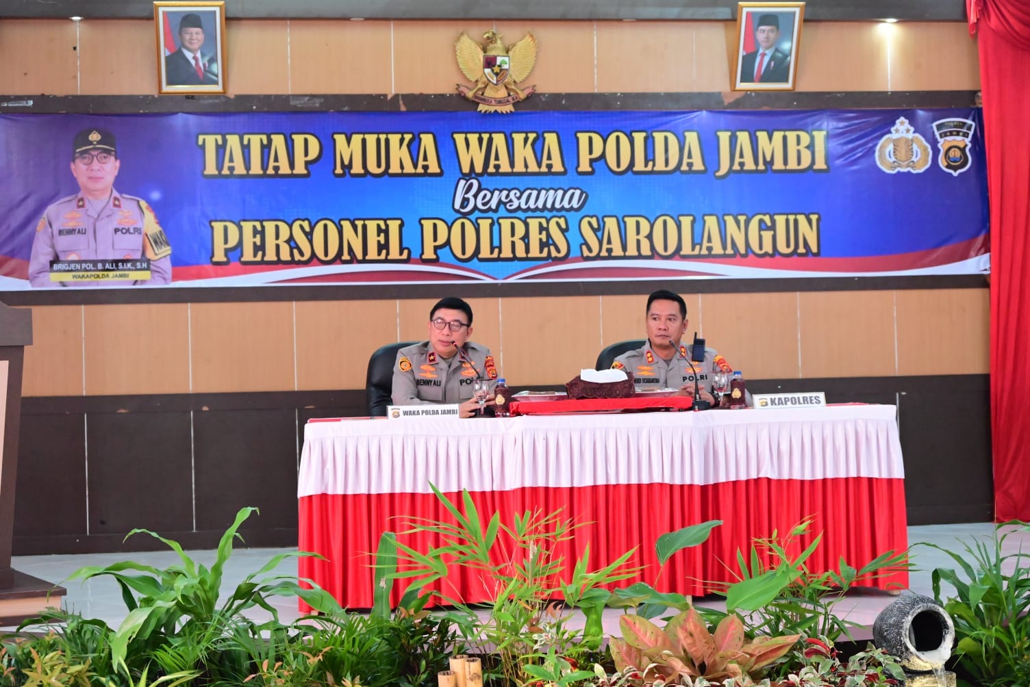 Wakapolda Jambi Kunjungi Polres Sarolangun, Tekankan Profesionalisme dan Respons Cepat Layanan Masyarakat
