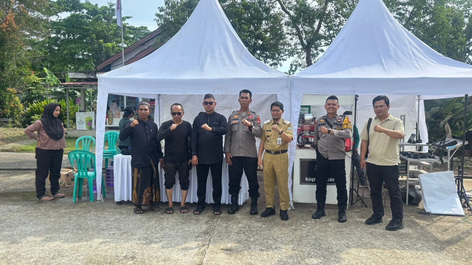 Personel Polsek Pontianak Amankan Event Tour Mukopi di Kawasan Tugu Khatulistiwa