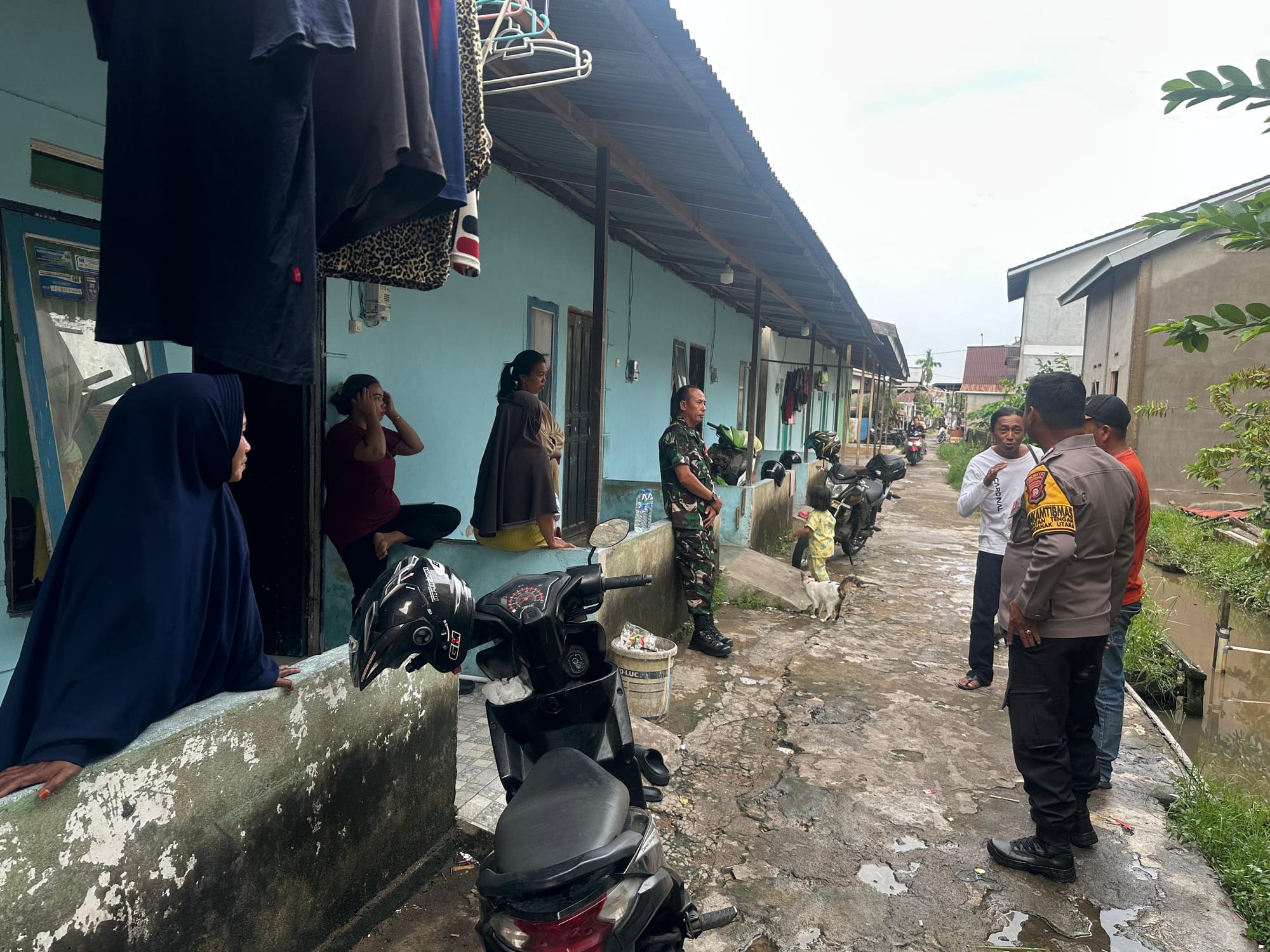 Problem Solving, Bhabinkamtibmas Siantan Tengah Mediasi Perselisihan Warga