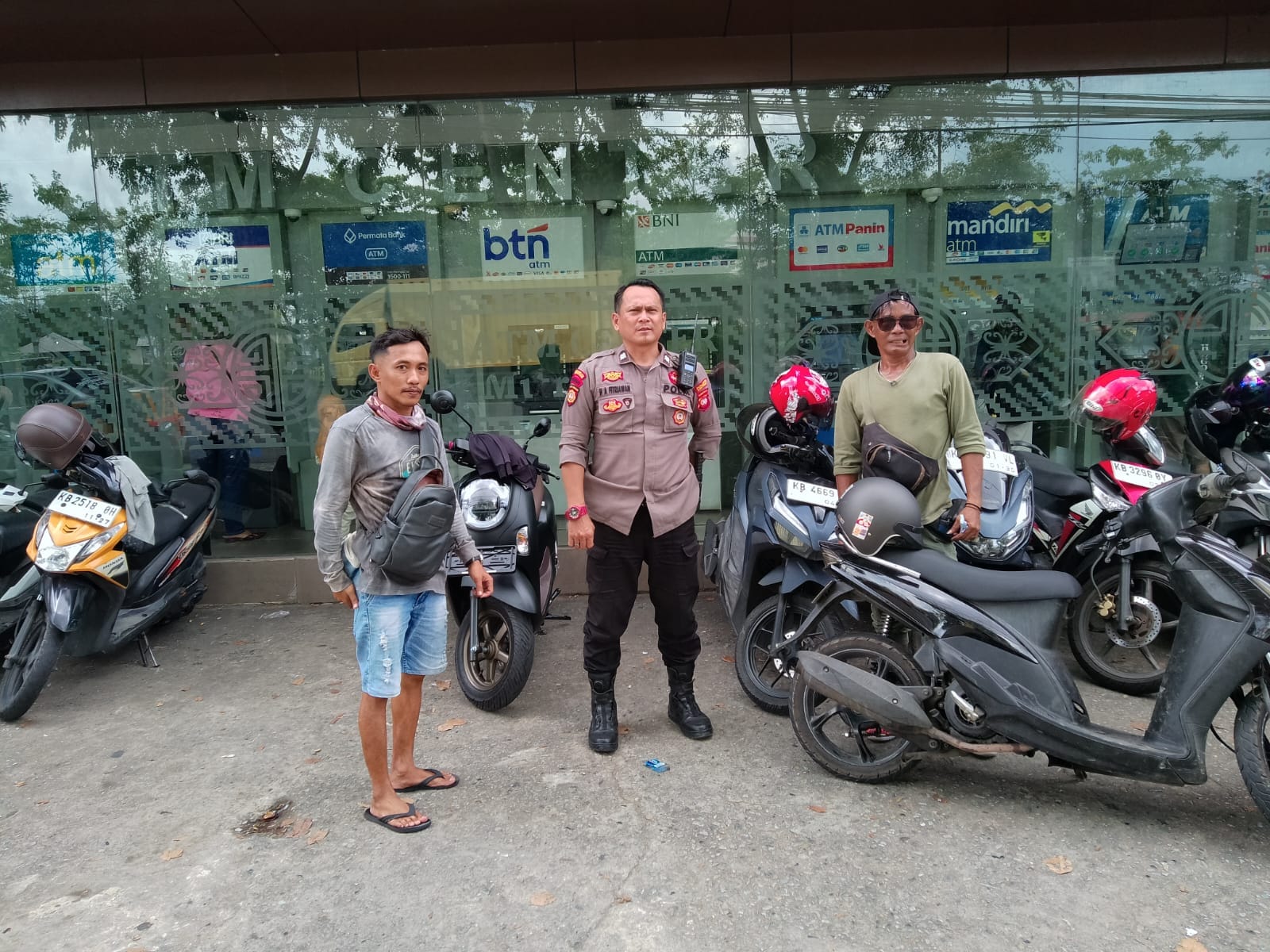 Ciptakan Situasi Kondusif, Personel Enggang Polsek Pontianak Barat Gencarkan Patroli