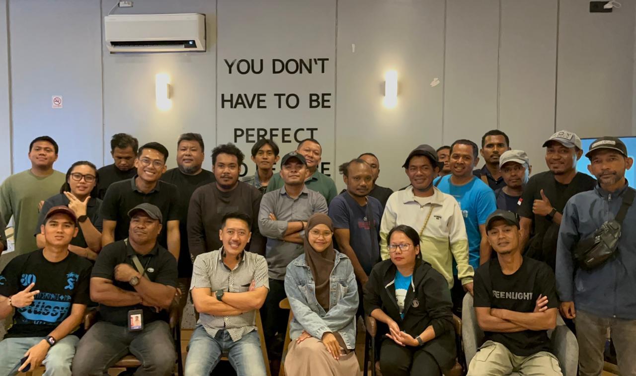 Perkuat Sinergi Informasi, Satgas Damai Cartenz Silaturahmi dengan Wartawan di Timika