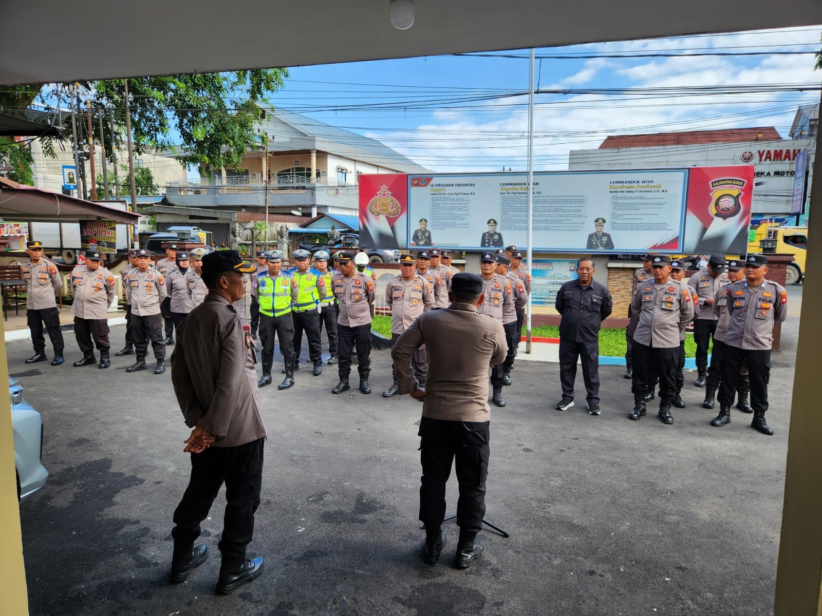 Purna Tugas, Wakapolsek Pontianak Utara Berpamitan kepada Anggota