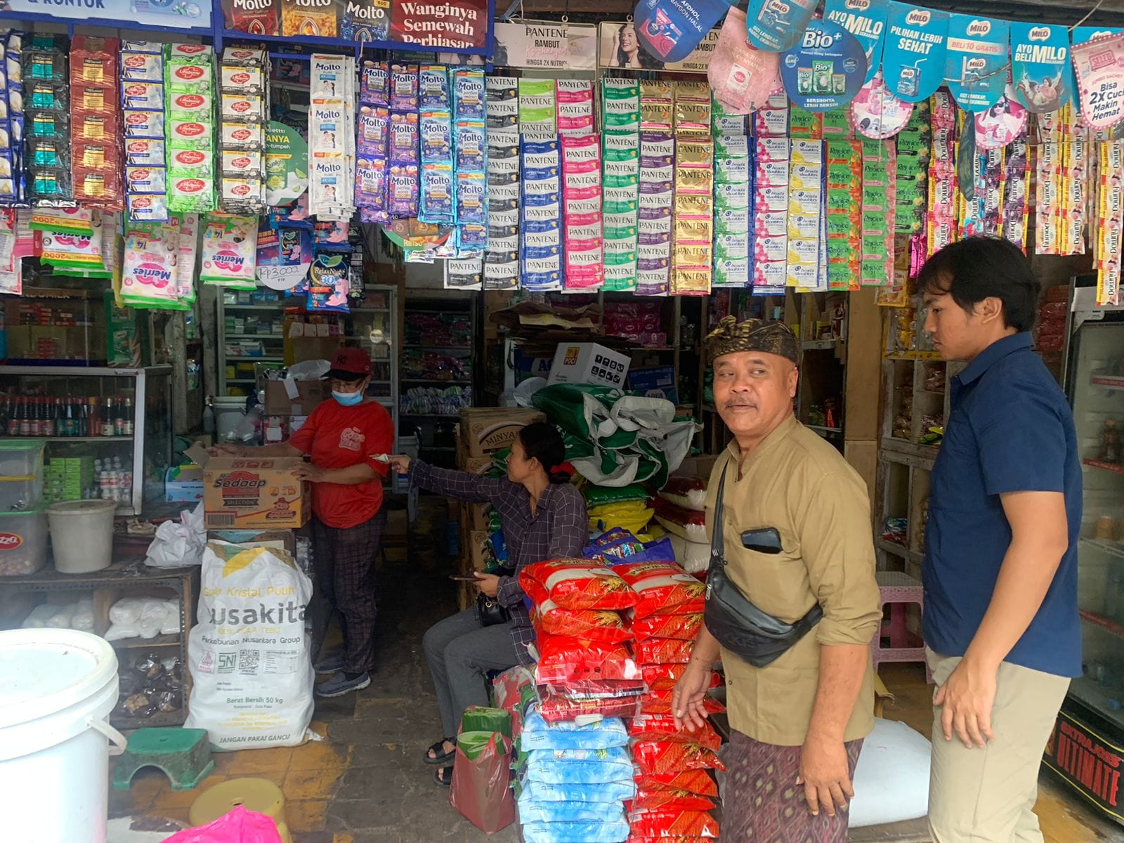 Satgas Saber Pangan Polda Bali Sidak Pasar Kreneng, Harga Bapokting Dipastikan Stabil