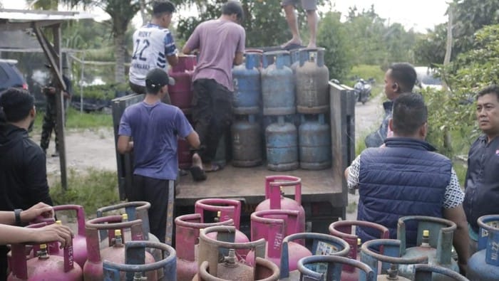 Tak Berkutik! Ditreskrimsus Grebek Oplosan LPG di Bangka Tengah, 4 Orang Diamankan