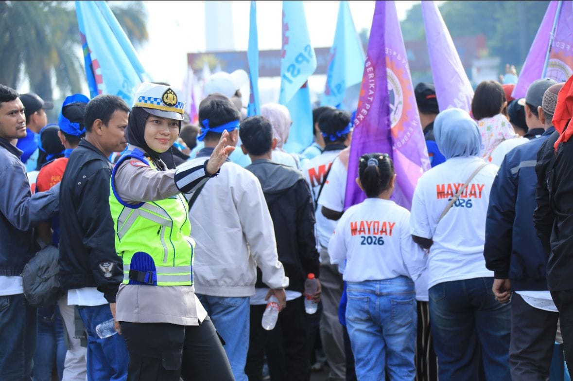 Polri Apresiasi Massa Buruh Sampaikan Aspirasi Tertib saat Peringatan May Day