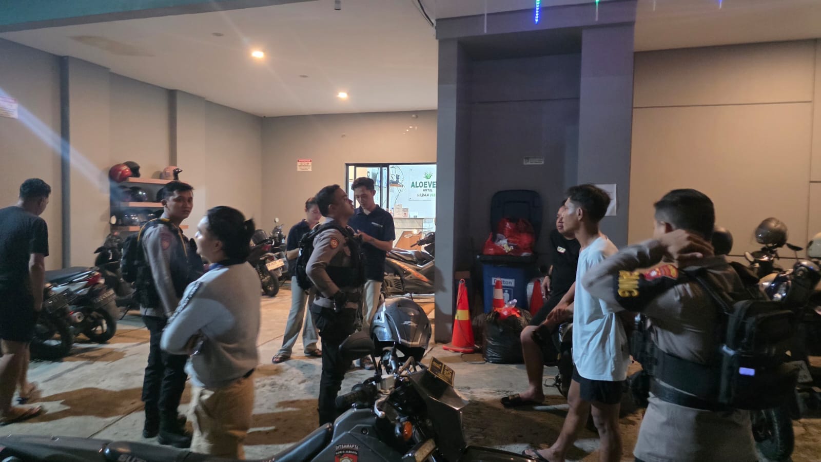 Polresta Pontianak Gelar Patroli Skala Besar dan Blue Light Patrol Antisipasi Balap Liar