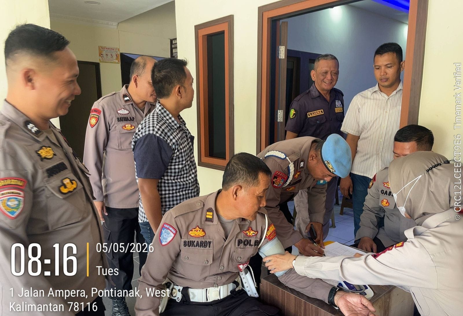 Tingkatkan Kesadaran Kesehatan, Sidokkes Polresta Pontianak Gelar Penyuluhan di Polsek Pontianak Kota