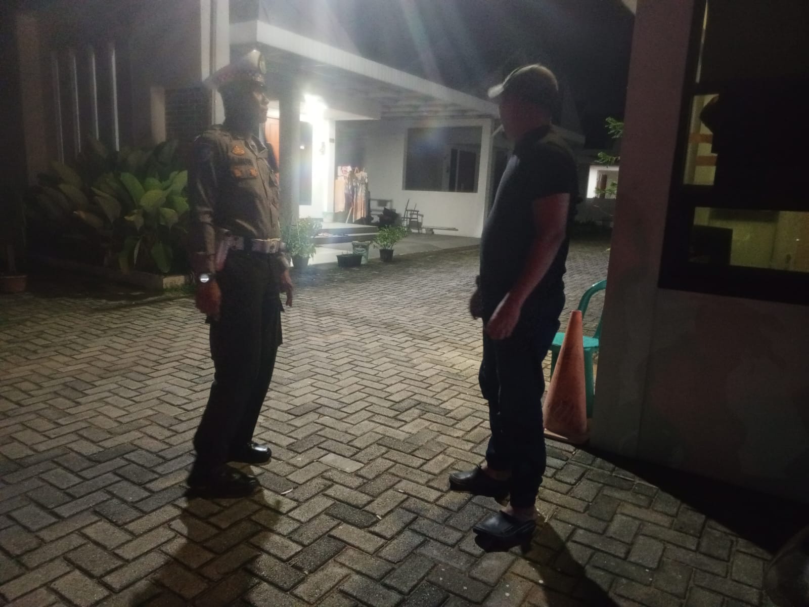 Patroli Dialogis di Pontianak Selatan dan Tenggara, Polisi Perkuat Upaya Jaga Kamtibmas